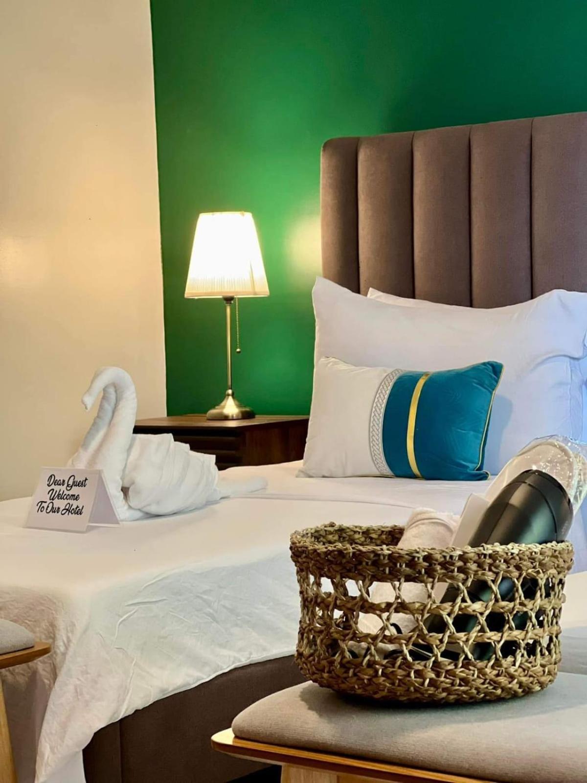 Tambisan Resort San Juan  Dış mekan fotoğraf